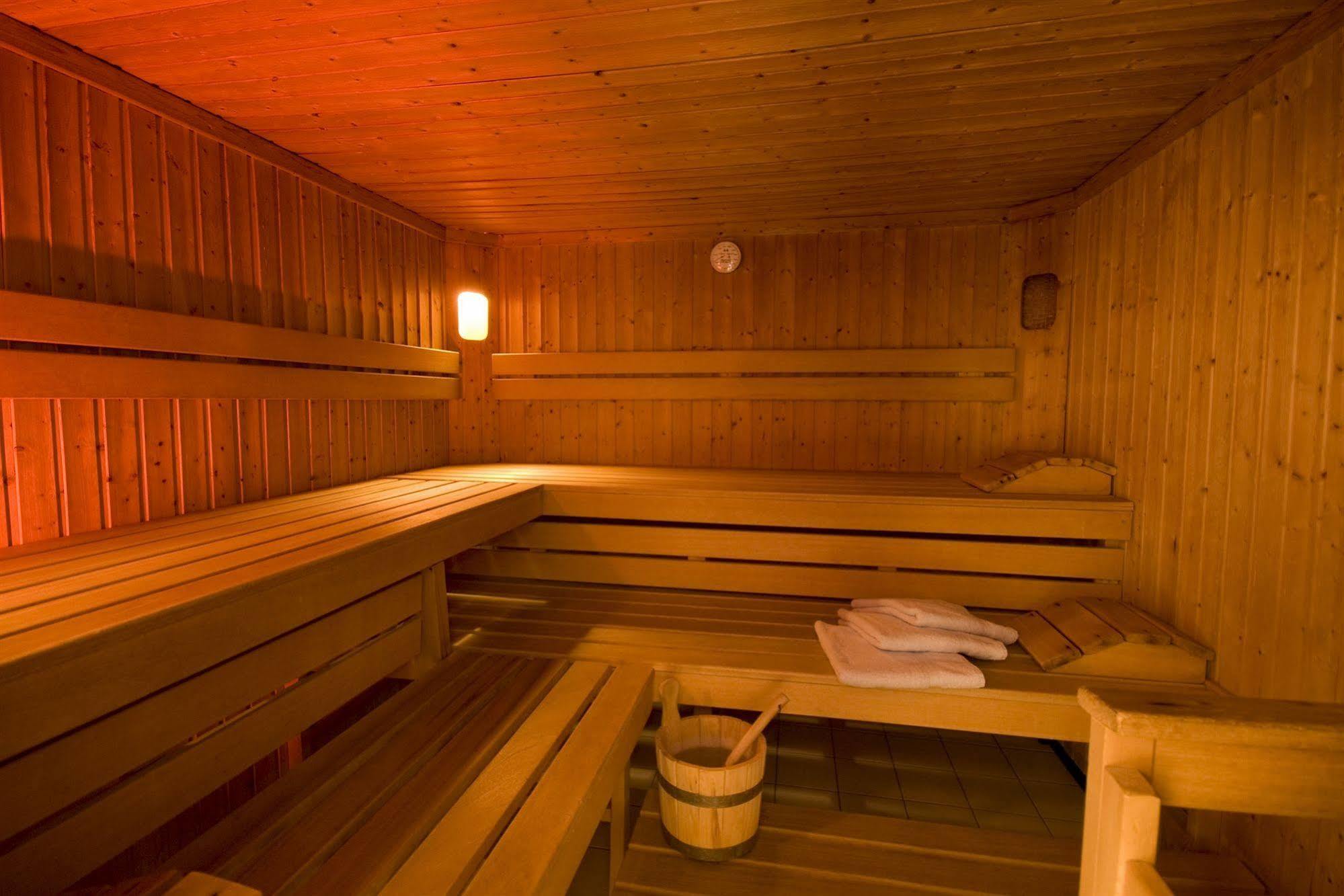 Sporthotel Dachstein West อันนาแบร์ อิม ลัมเมอร์ทาล ภายนอก รูปภาพ