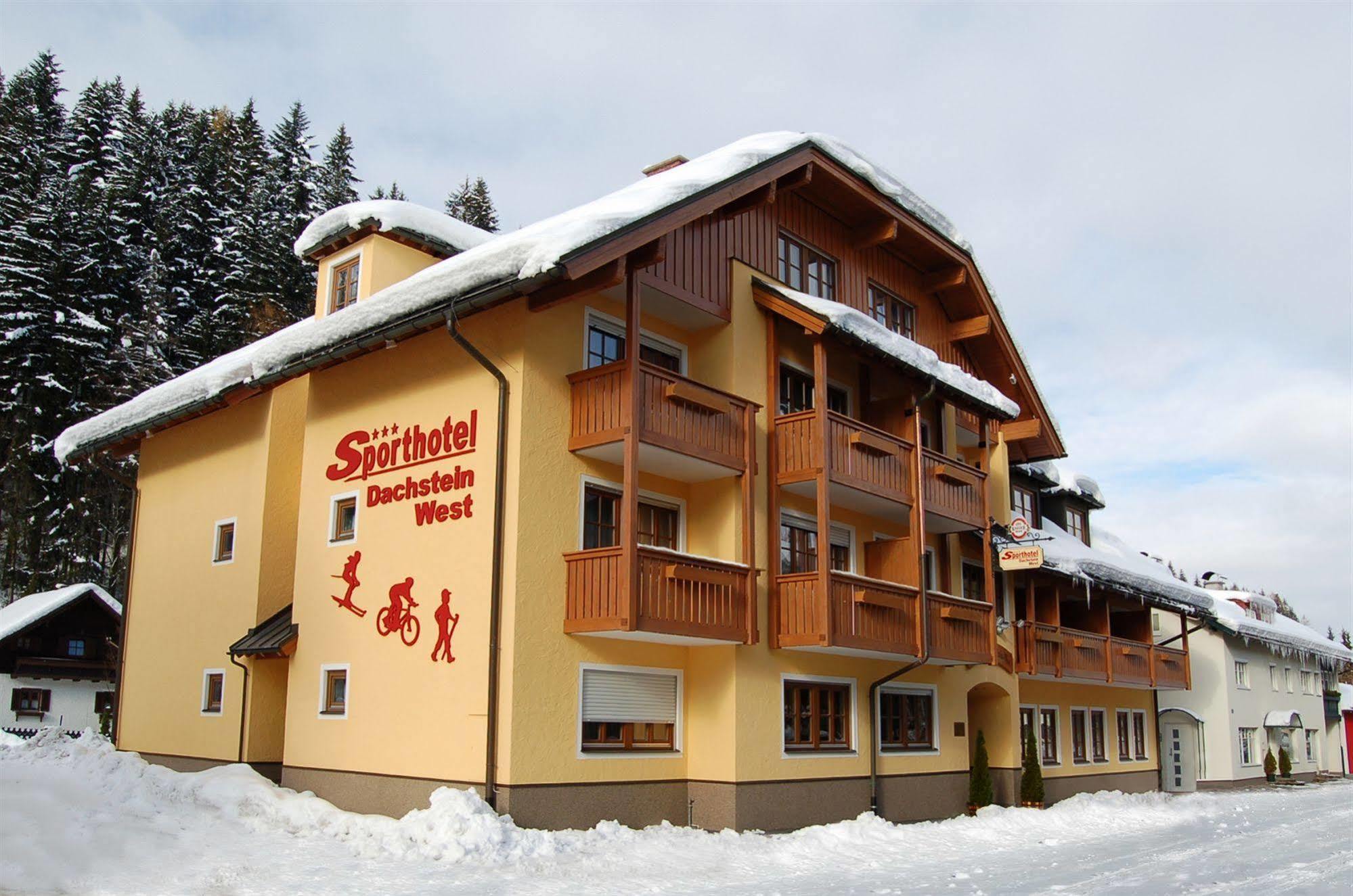 Sporthotel Dachstein West อันนาแบร์ อิม ลัมเมอร์ทาล ภายนอก รูปภาพ